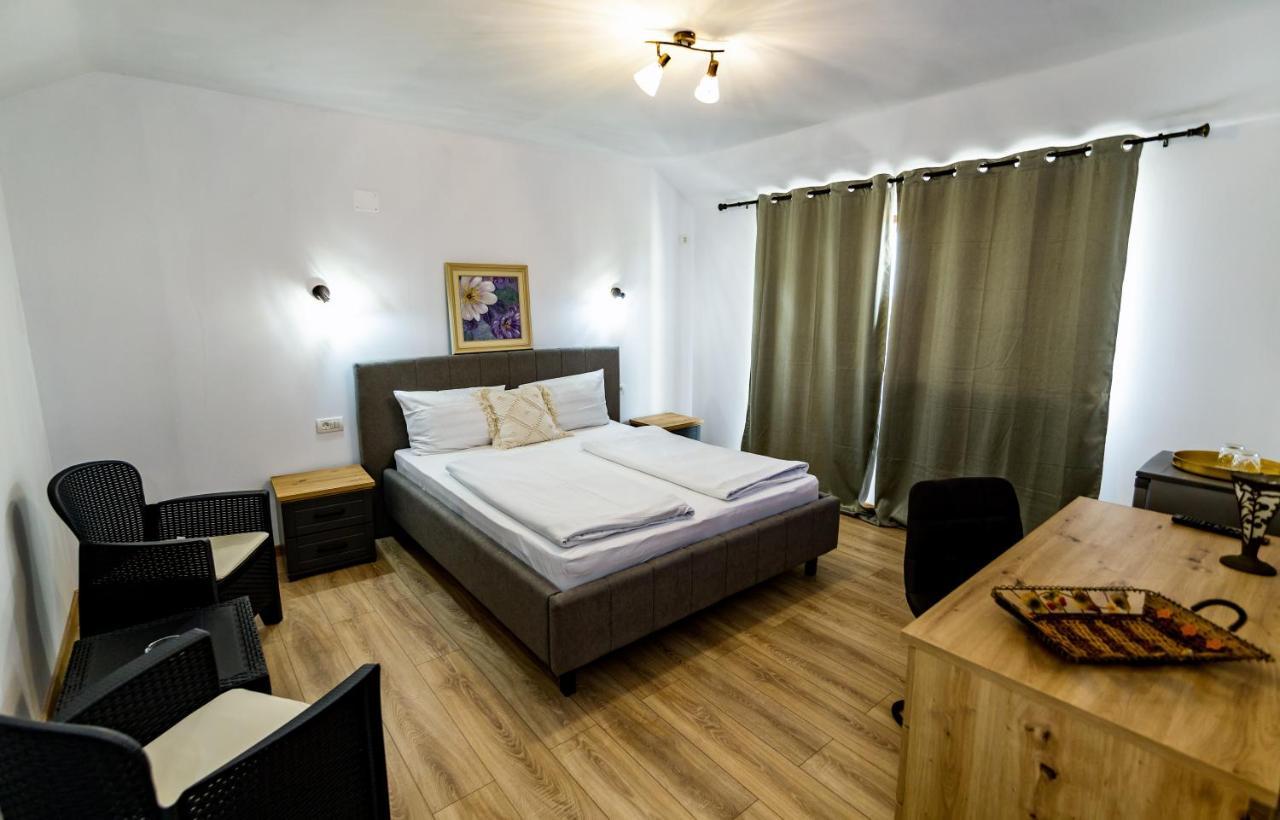 Hotel Bella Vista à Vénus Extérieur photo